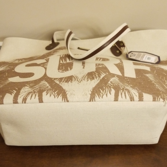 Two large beach totes - Picture 8 of 8